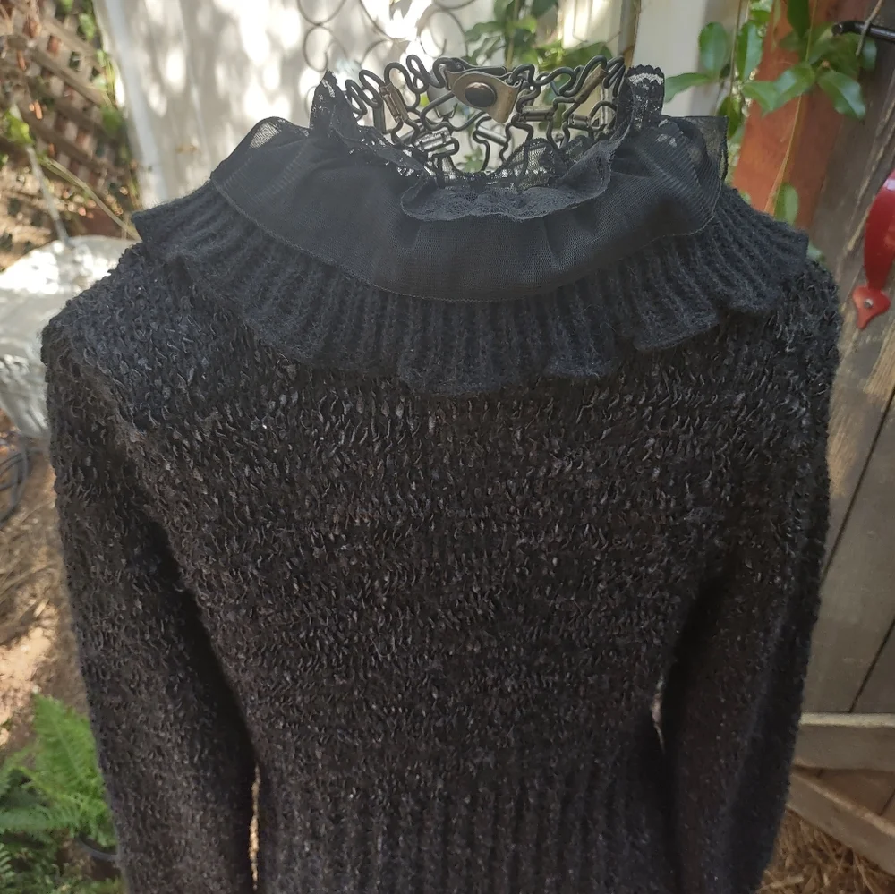 Elegant Black Ruffled Women's Sweater Duster - Picture 8 of 15